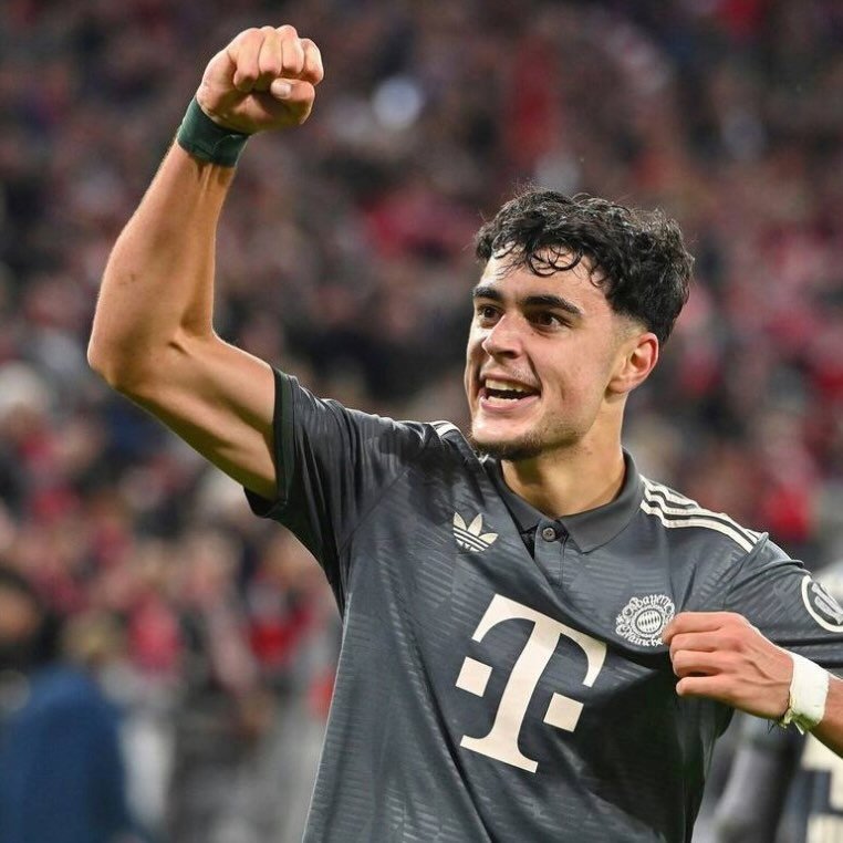 Aleksandar Pavlović💫