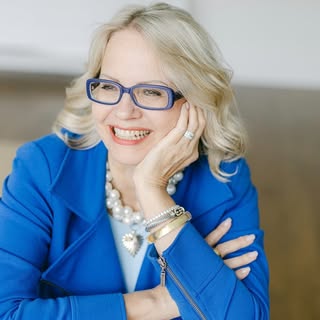 Maria Killam | Colour Expert