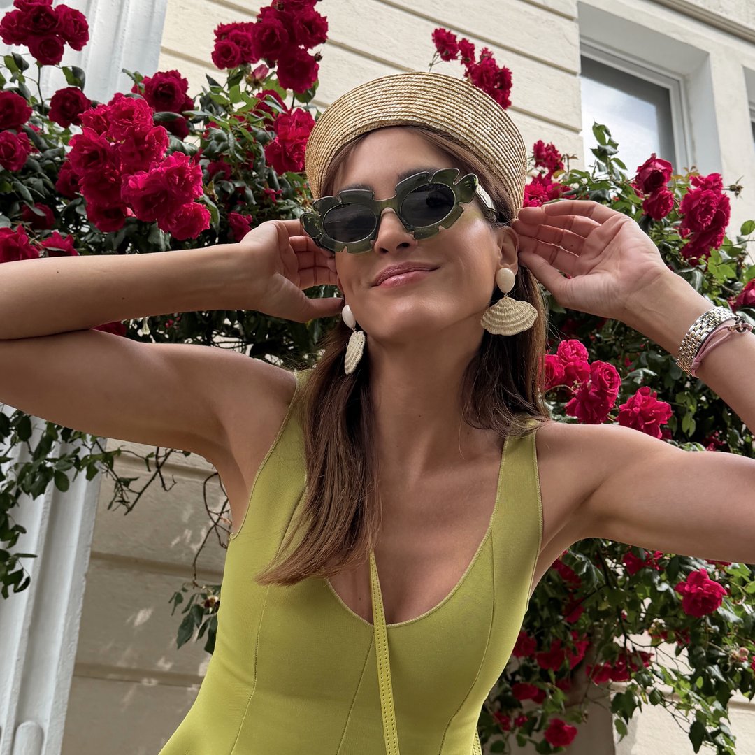 Melanie | Colorful Editorial Fashion