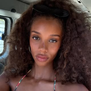 Vanessa π±