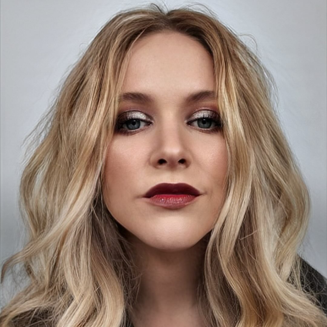 Matilda Eliasson Makeupartist💄Sminktips för kvinnor över 40