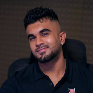 Xitij Thakkar • Product Designer