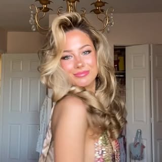 Sarah De Leeuw