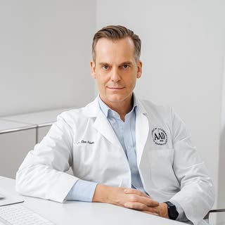 Dr. Timm Golueke