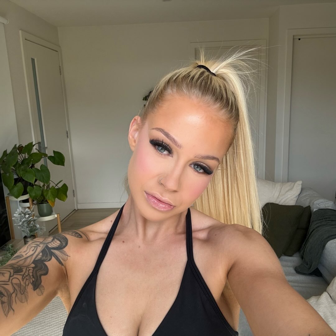olivia | fitness coach