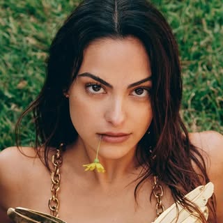 camila mendes