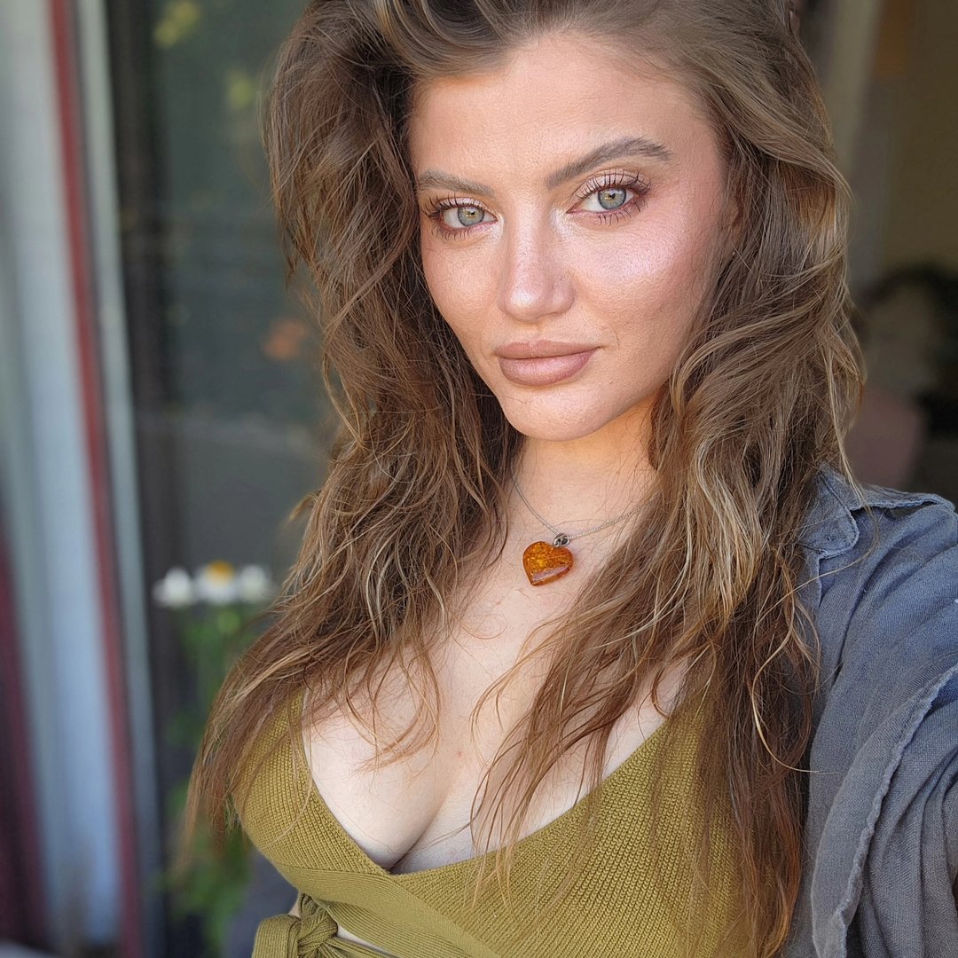 Zeenatea