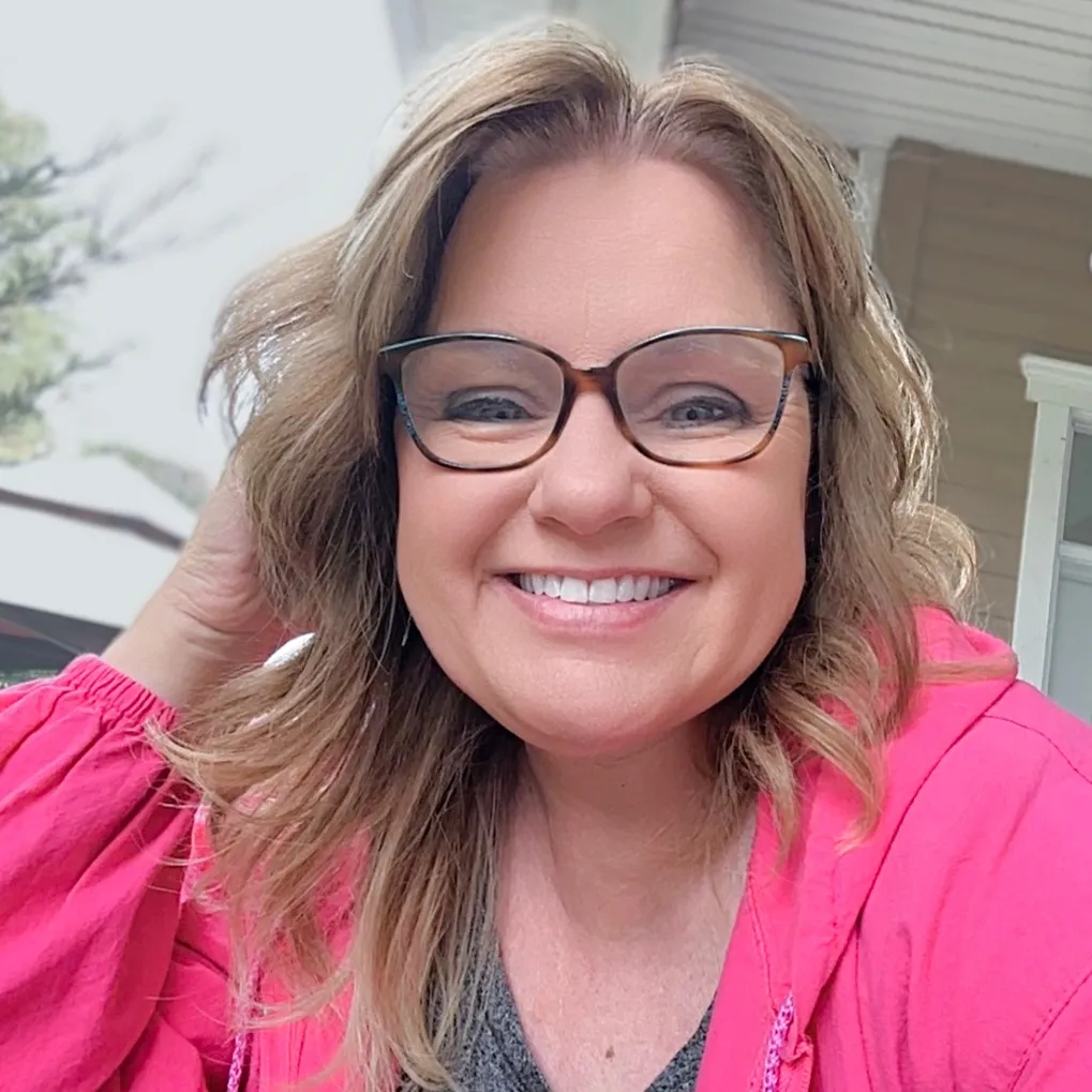 Wendy Nolan | Make Money With Glammie