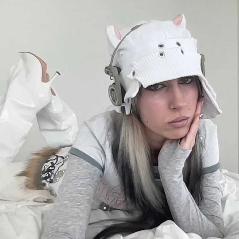 elizabeth_karatsoki