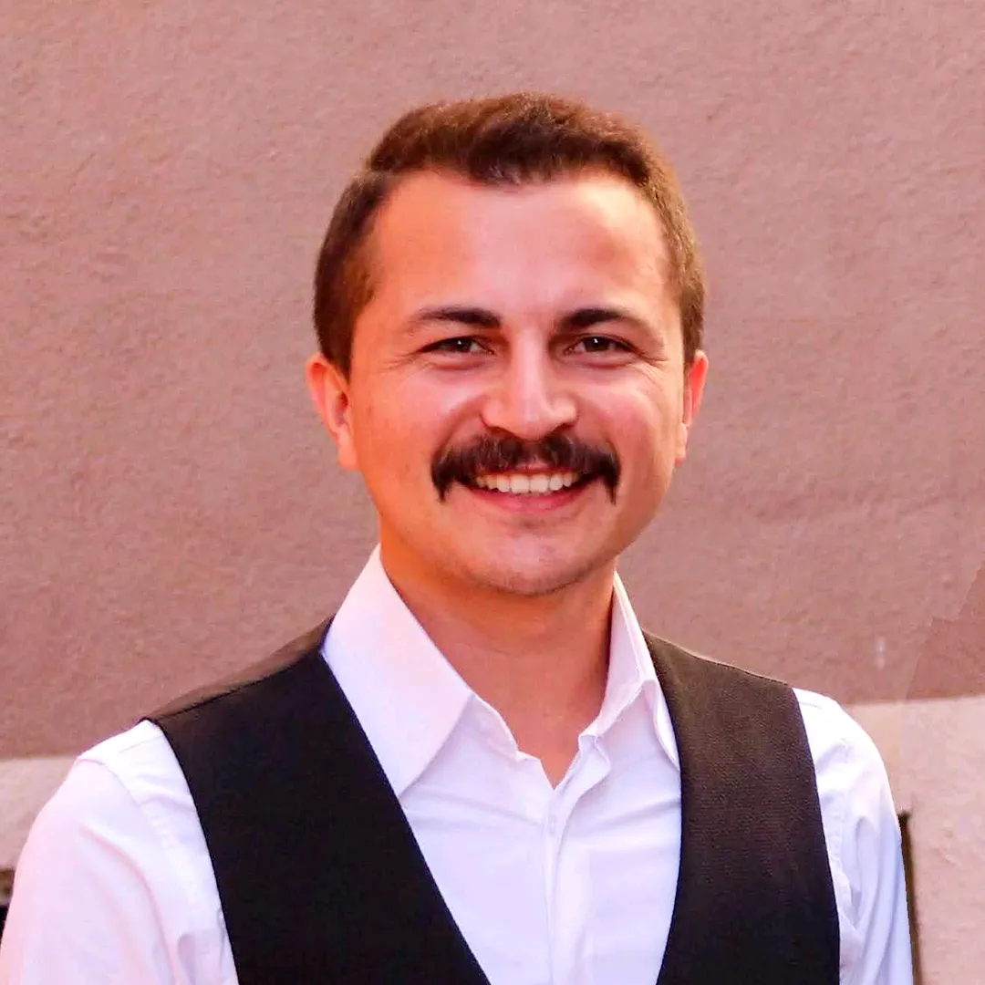 Arif Önder