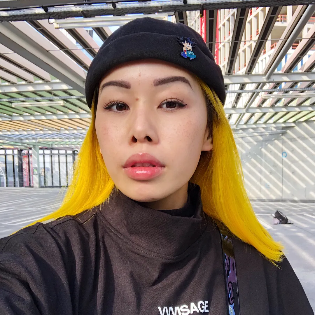 JUSTCALLMEPHI