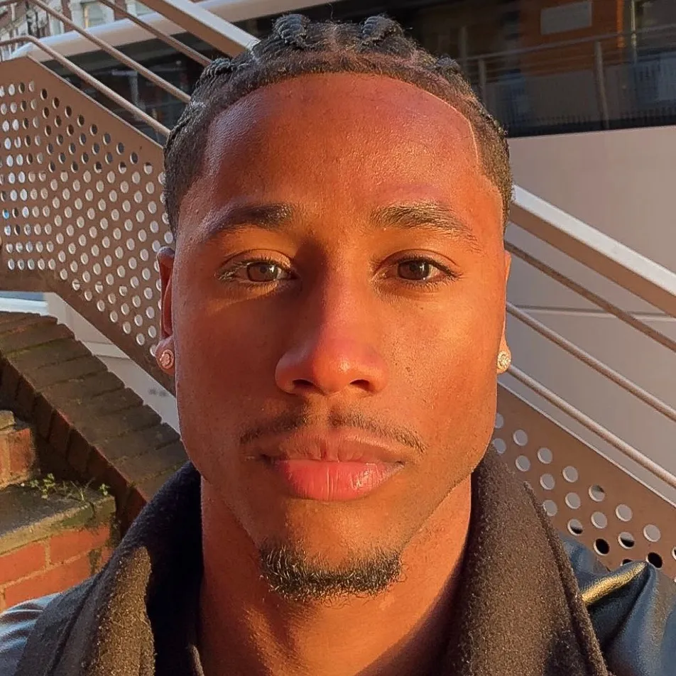 Alexis🇲🇦🇬🇵 🇫🇷