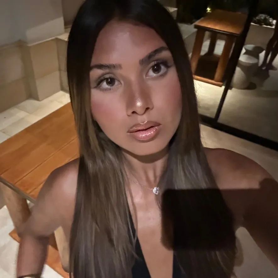 Yasmine Sunshine
