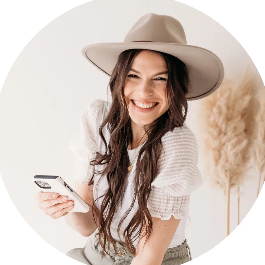 Michaela Fong | IG & content marketing