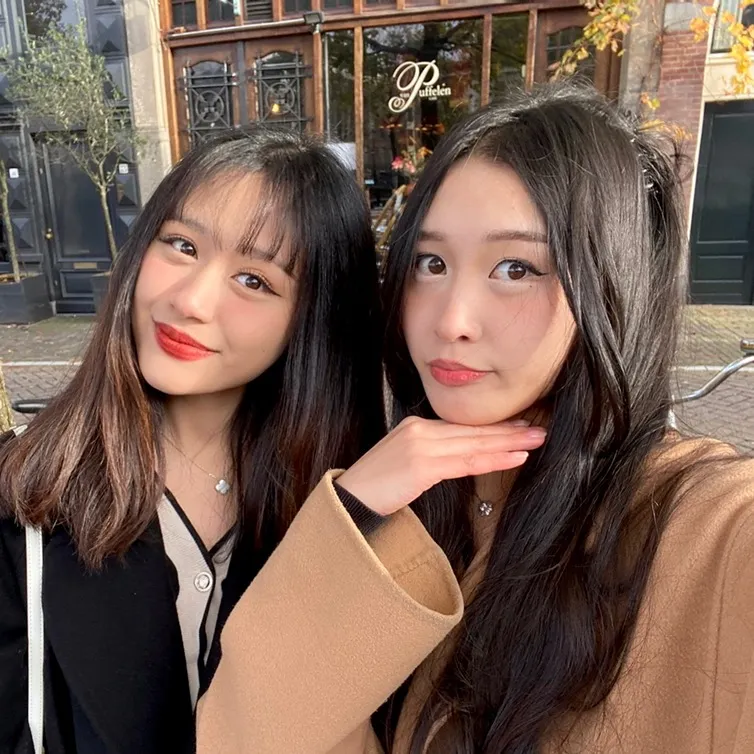 Kim & Lyn
