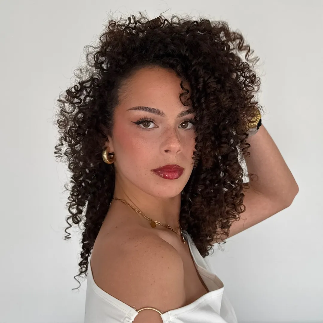Inès