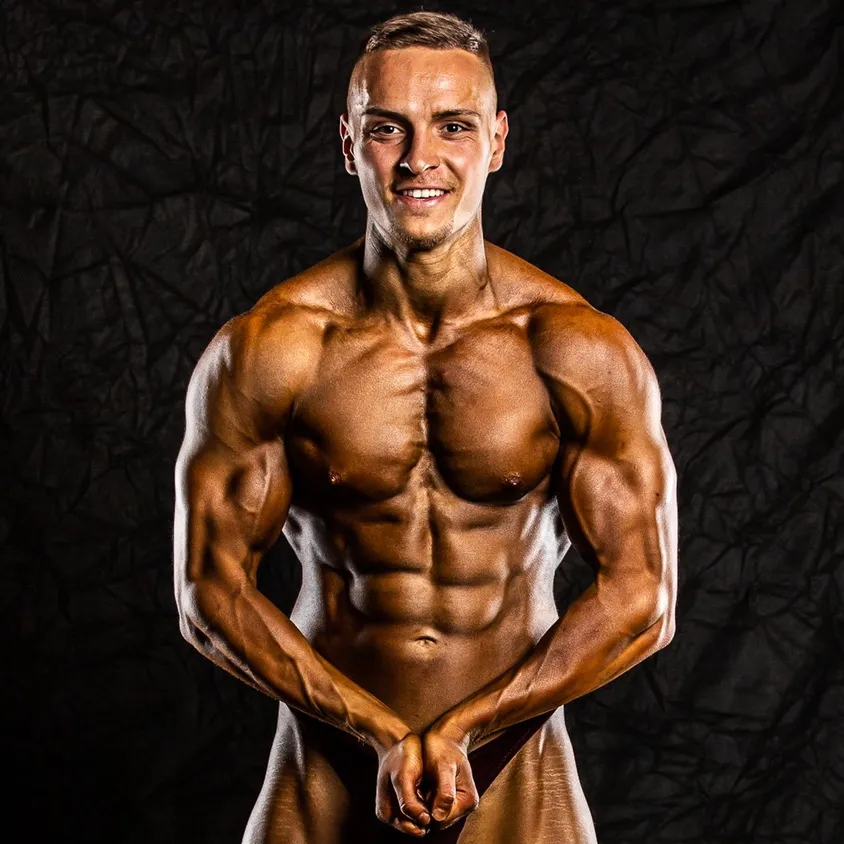 Luis Frielingsdorf | Physique Evolution