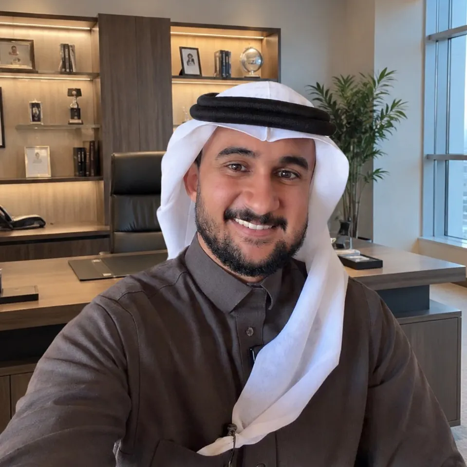 استاذ العلوم