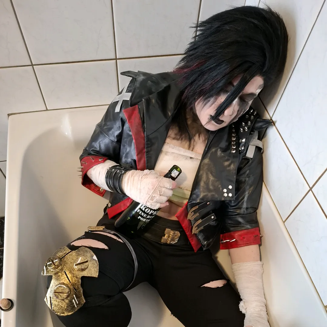 Akuro Cosplay