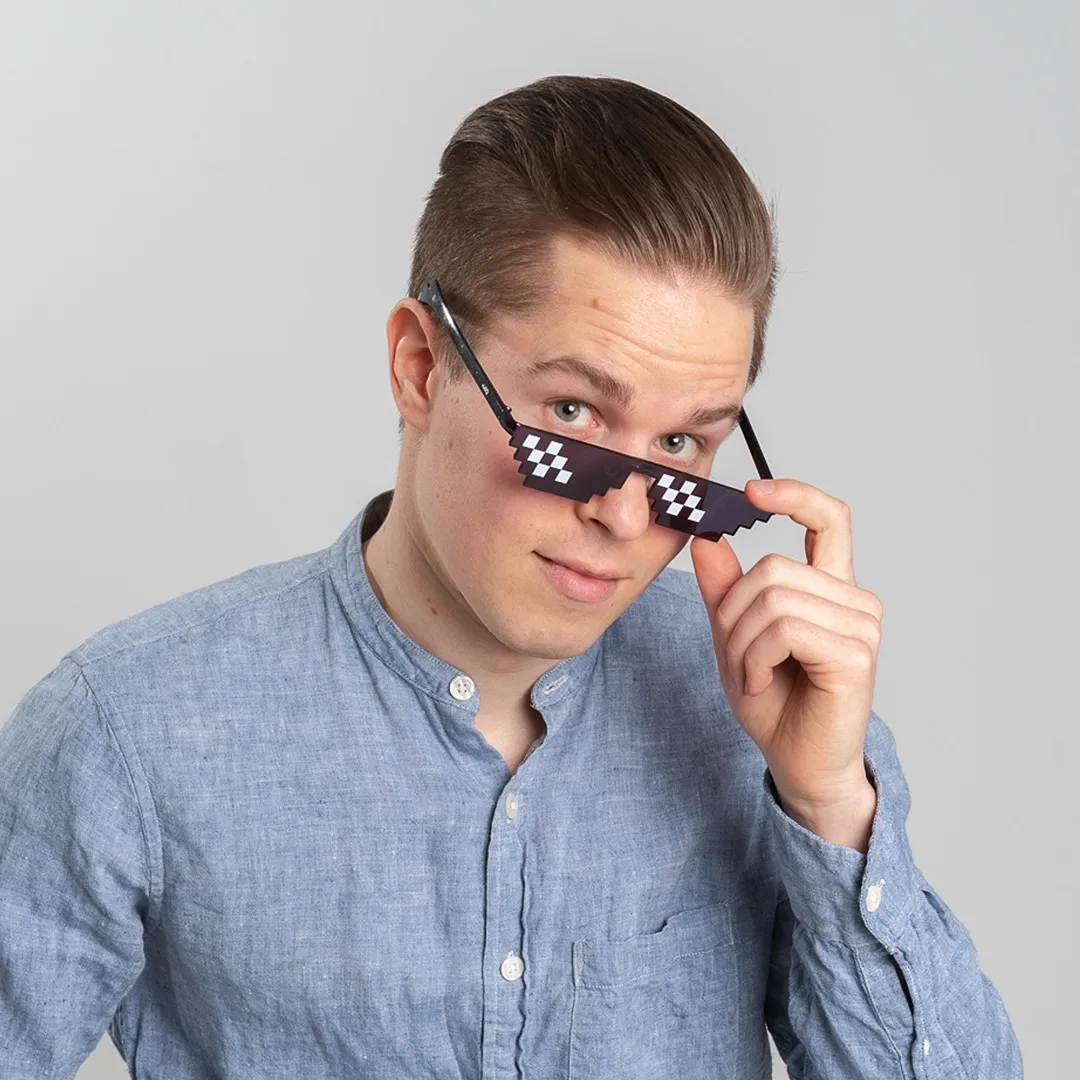 Mikael Kunnari - Ihmiskokelas