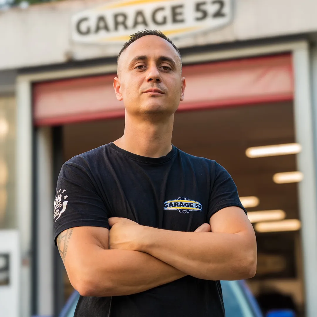 GARAGE 52