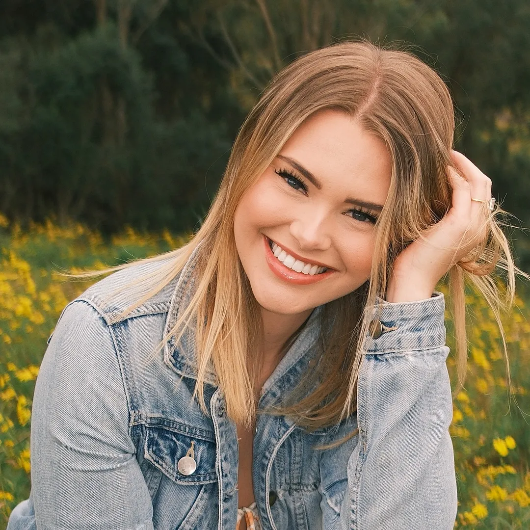Roryeliza♛