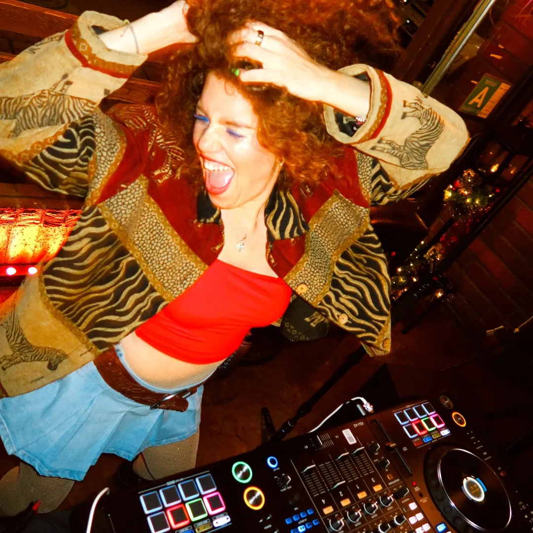 Mahogany *LOX* ??