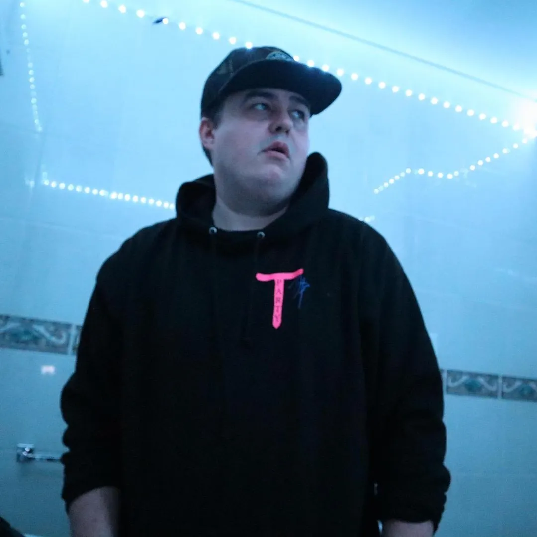 Daz_black