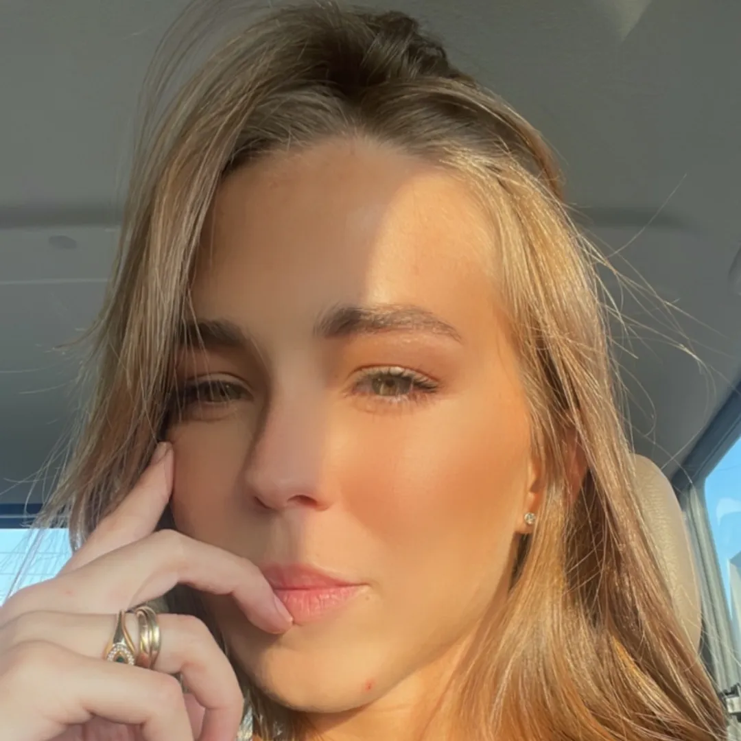 LauraB