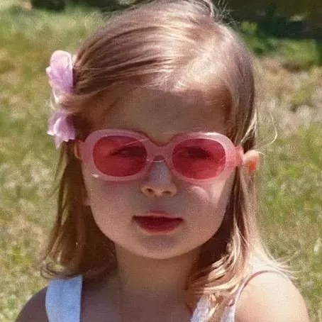 Sabine - Bean Borthwick