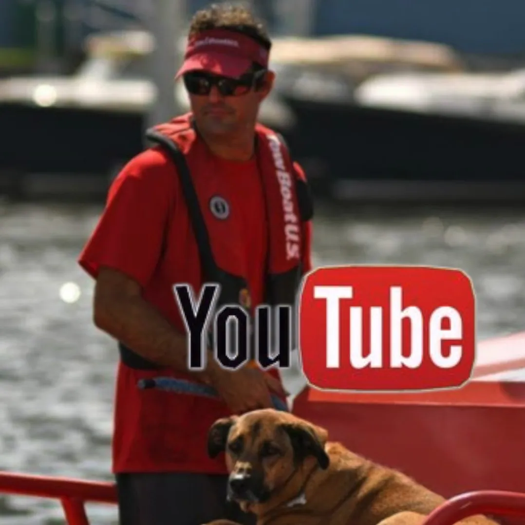 Captain Retriever