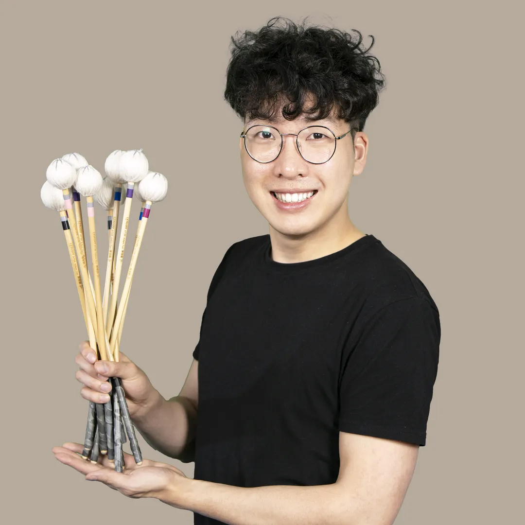 Adam Tan 陳俊毅