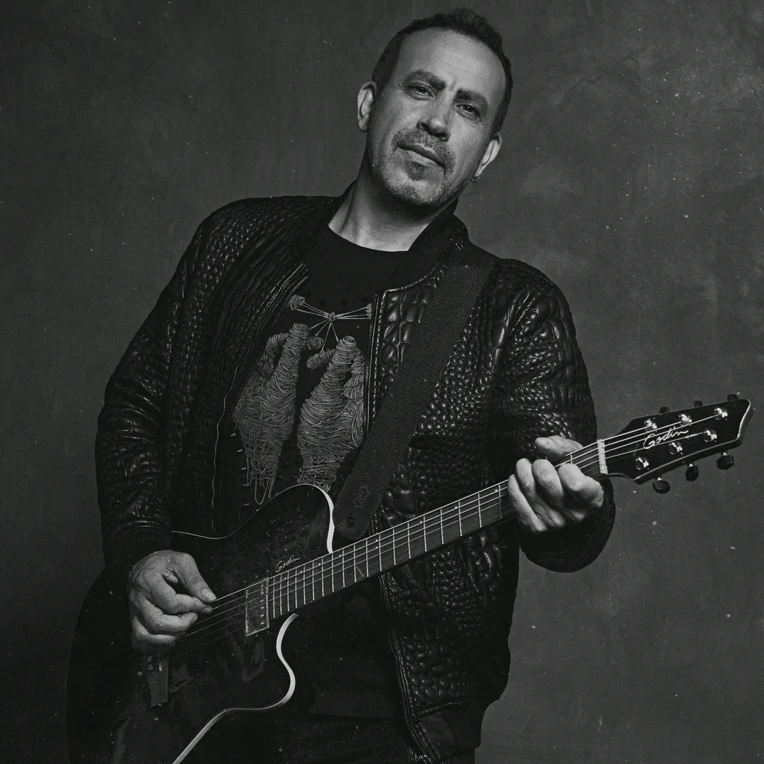 Haluk Levent