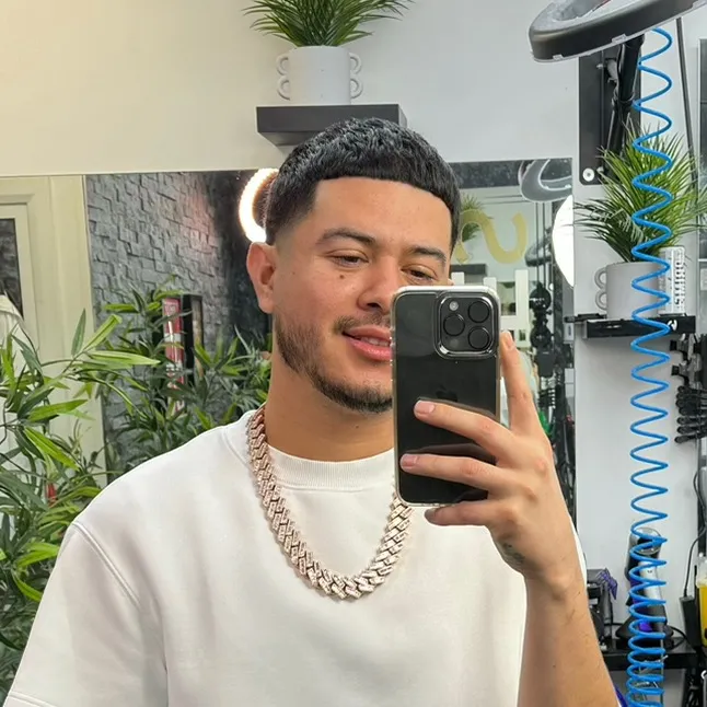 𝑊𝑂𝑅𝐿 𝑋𝐴𝑁𝐷𝐸𝑅 🇧🇿 -  LDN