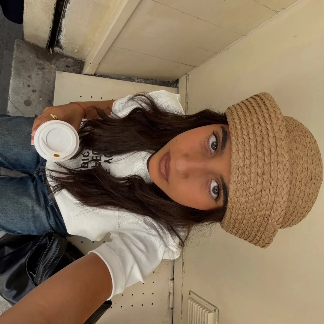bianca barese - fashion stylist