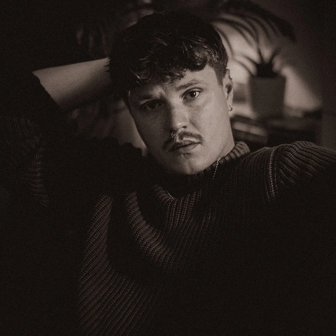 SONNY TENNET