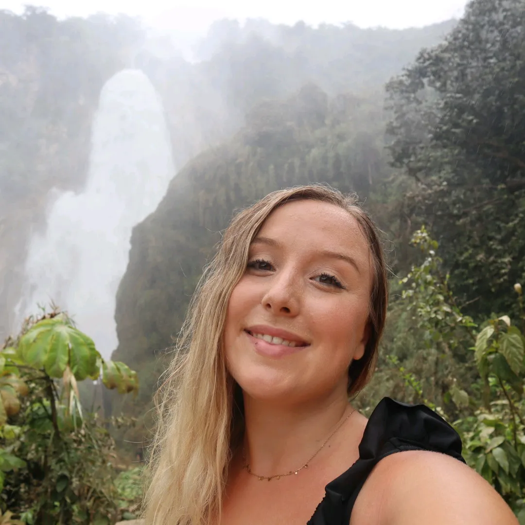 Sara Goes Local
