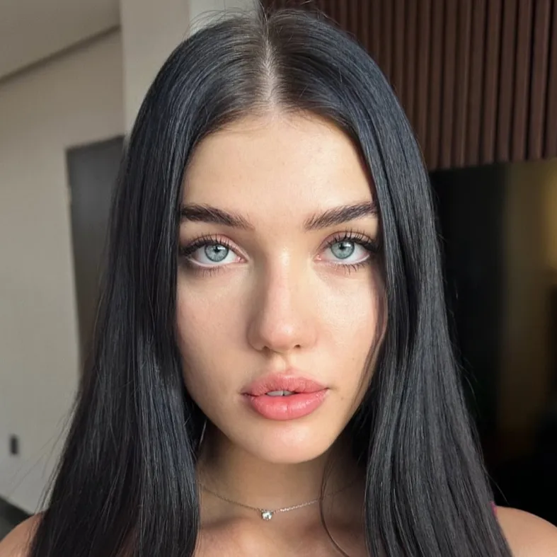 Alina Enero