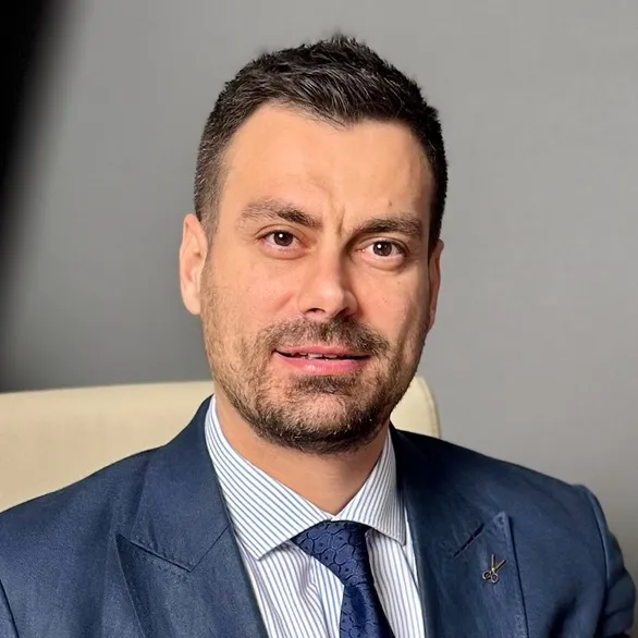 Mustafa Behram