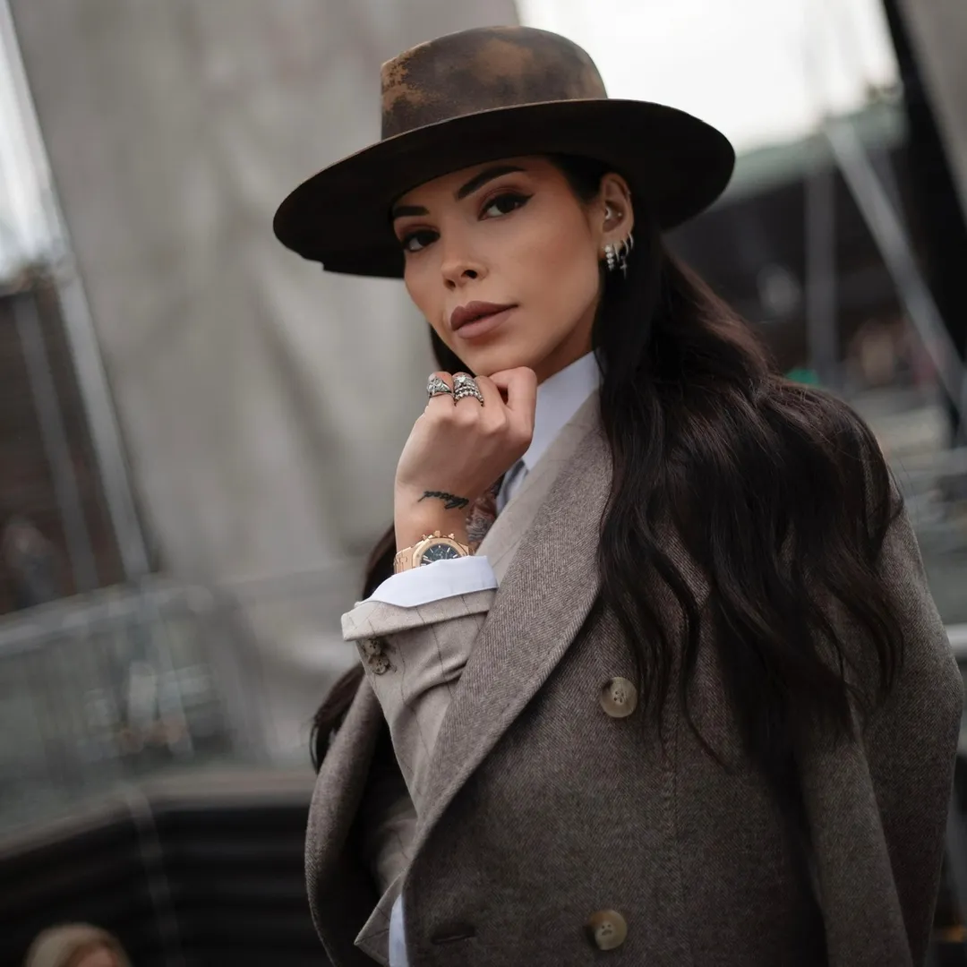 Alexandra Dobre Brand