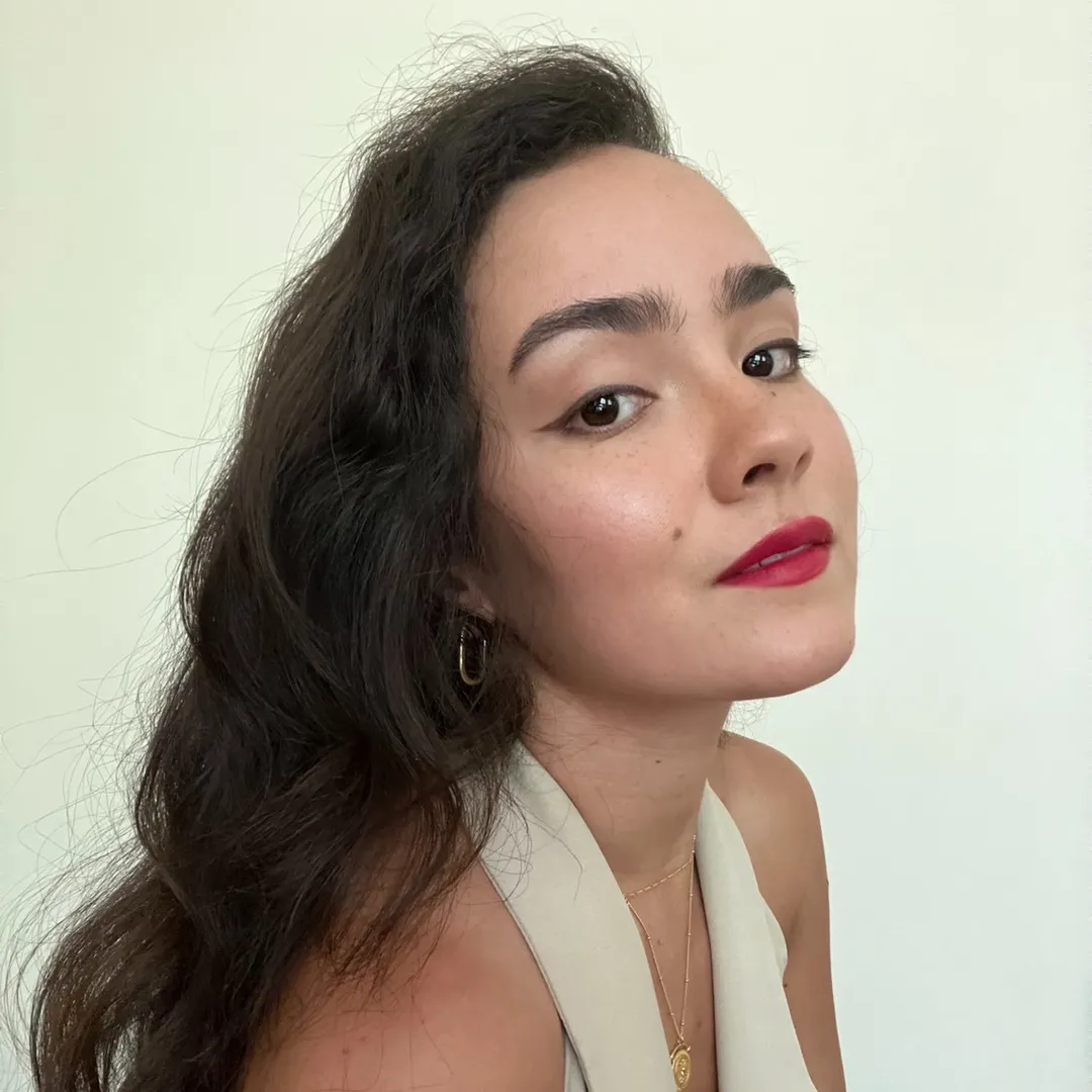 Julia Sasaki Hernanz | Fashion Beauty Ugc Content Creator