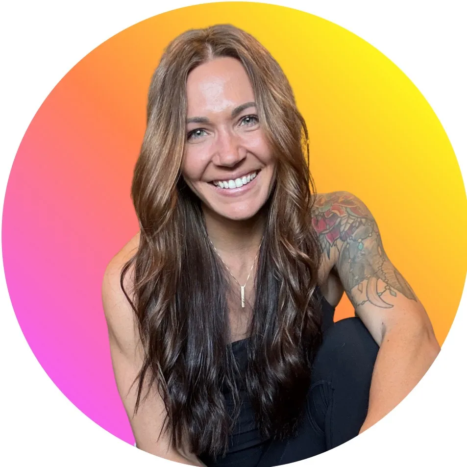 Hanah • Womens Quick Workouts & Weight Loss Coach