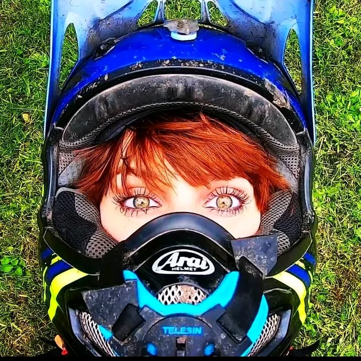 TwoWheelsAndAPonytail