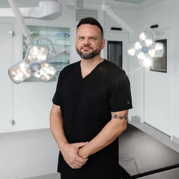 Dr. Tomáš Ventruba, Ph.D.