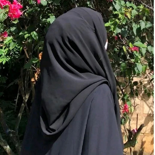 Mrs.umer نرجس عمر 🇦🇪 Uae Licensed Influencer🇦🇪