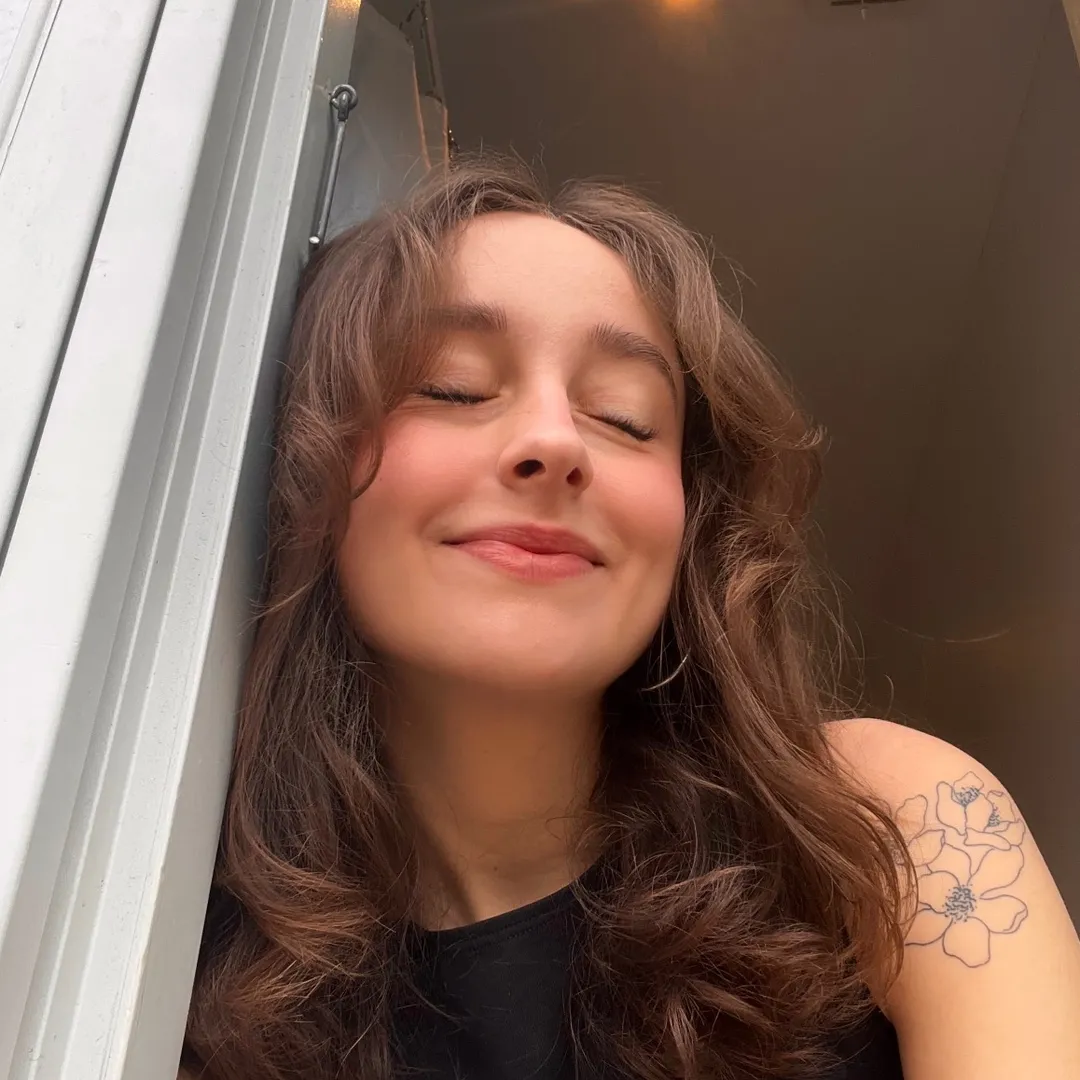 Alida ASMR