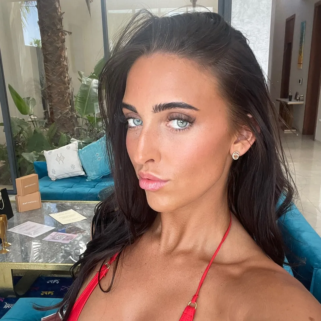 Chloe Hunter
