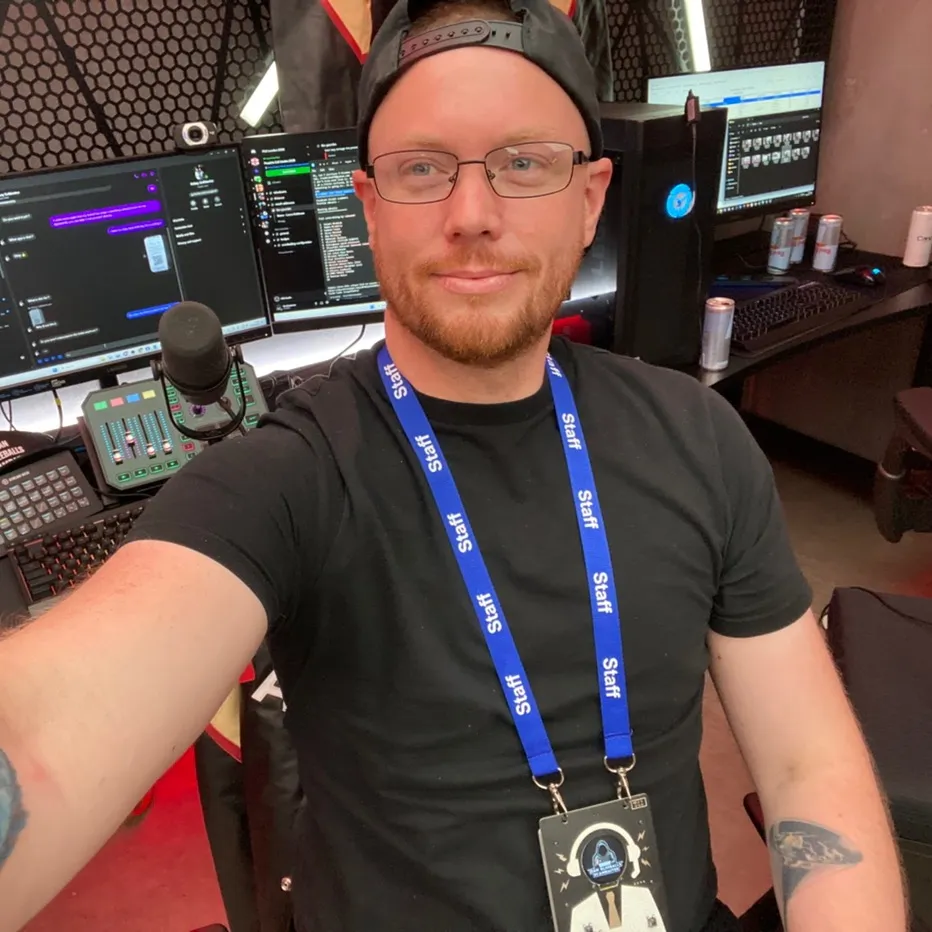 Dan Gleeballs Scambaiter