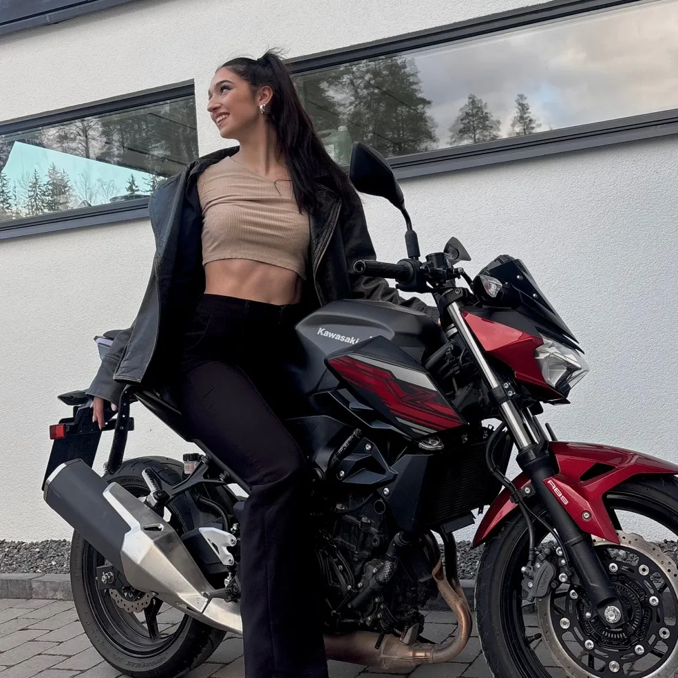 Ksenija | ig @aleksaksenija
