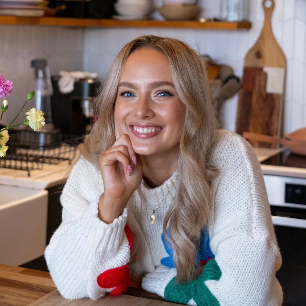 Elly Smart